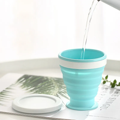 Silicone folding cup